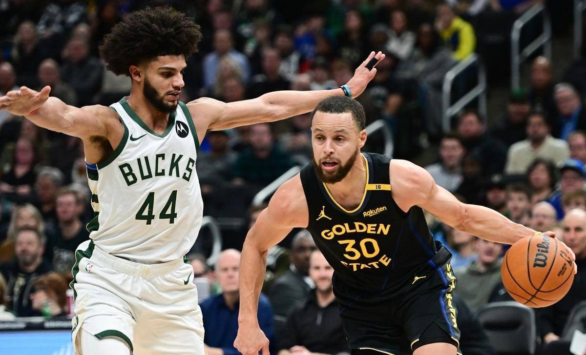 库里连续三场比赛得分超过晋级下一阶段，RNG不断突破！